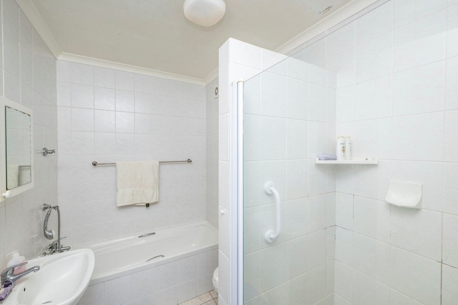 2 Bedroom Property for Sale in Sonstraal Western Cape